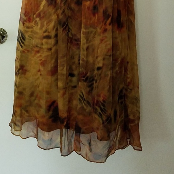 SIGNATURE BY ROBBIE BEE SILK DRESS SIZE 8P - Picture 2 of 8